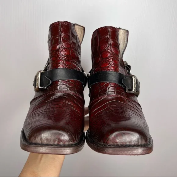 FREEBIRD Truce Croc Ankle Bootie. Size 7 - Picture 4 of 11
